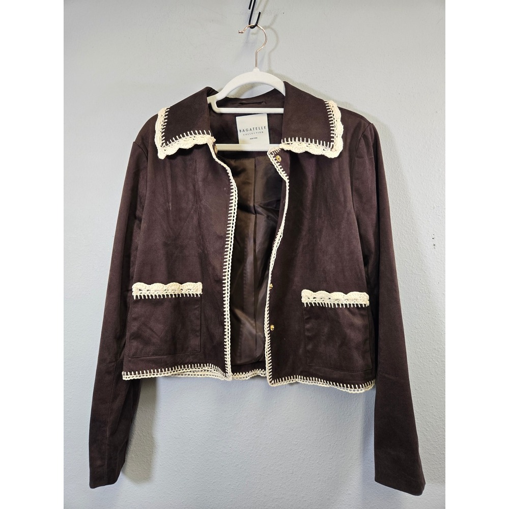 Bagatelle Faux Suede Crochet Trim Boho Western Snap Front Jacket Brown Small